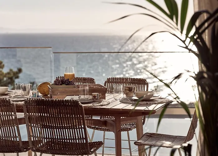 Uparati Villa - Hilltop Sea View Retreat