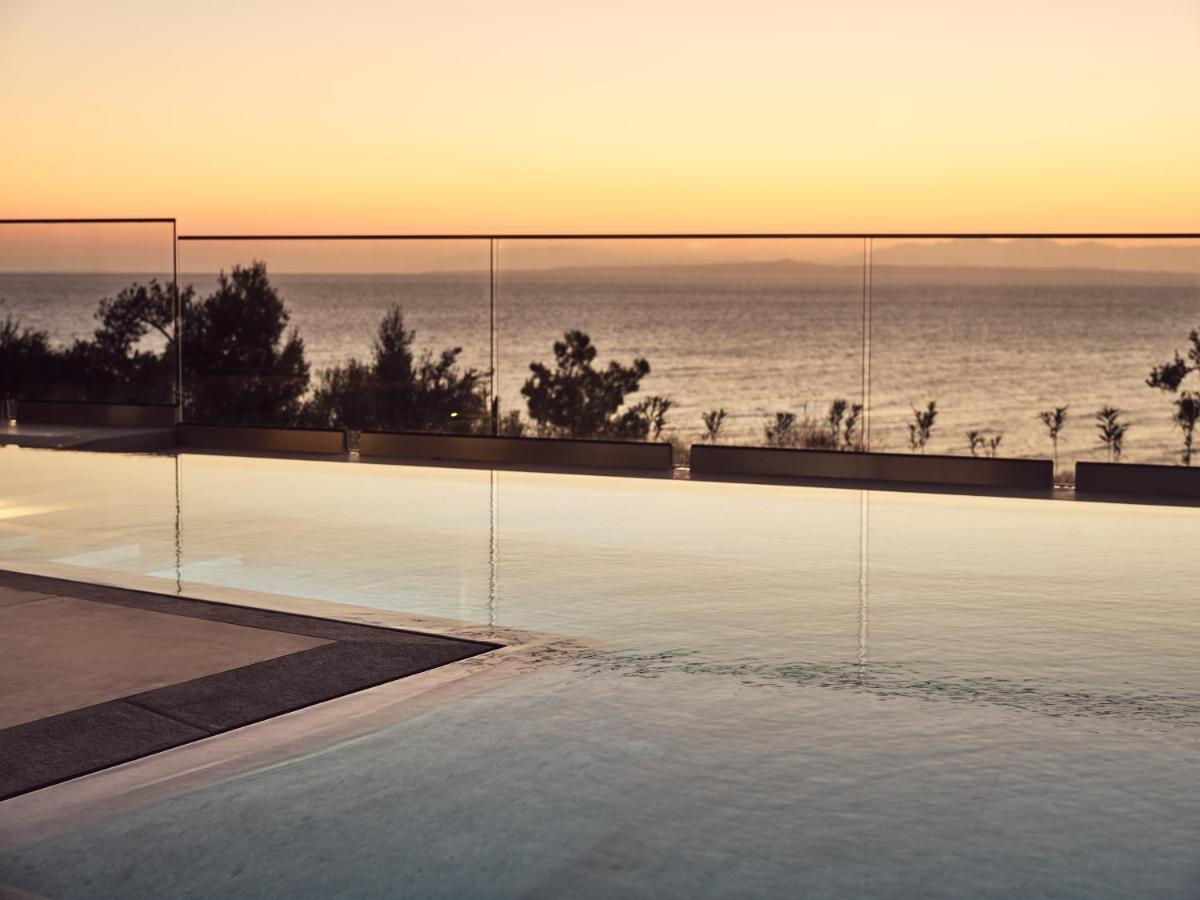 Villa Uparati - Hilltop Sea View Retreat *